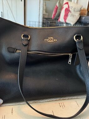 Used Coach Black Pebbled Leather Tote Bag